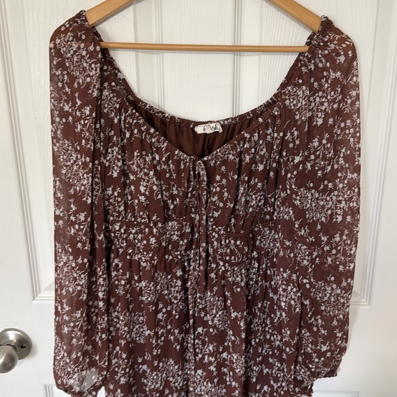 “Blush Over Shoulders Midi Dress” - Picture 2 of 6